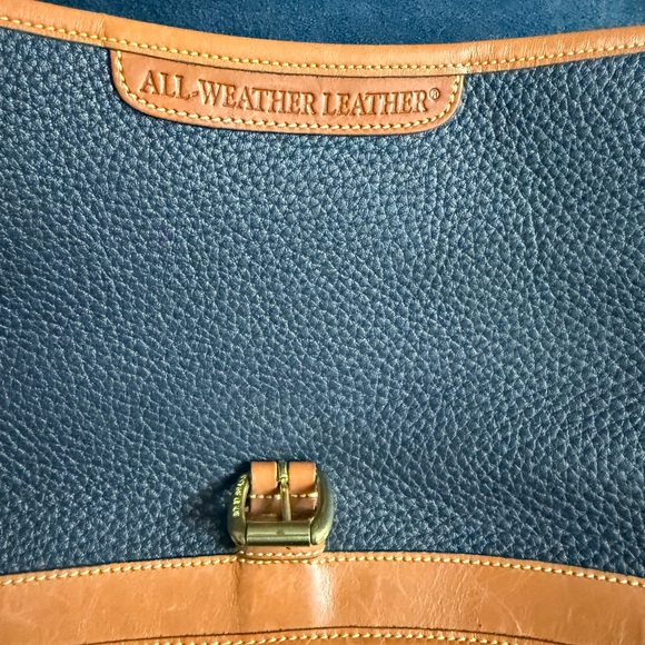 Vintage Dooney and Bourke Navy purse - Picture 6 of 11